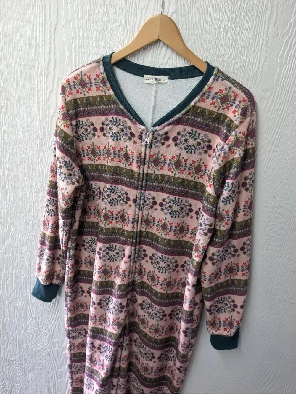 Natural Life One Piece Fleece Blanket Jumpsuit Pajamas Fair Isle Floral Medium